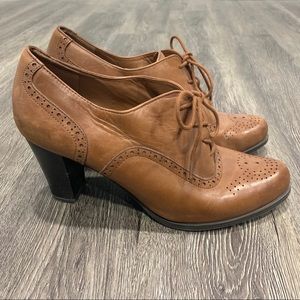 Franco Sarto Heeled Leather Oxford Wingtip Heels